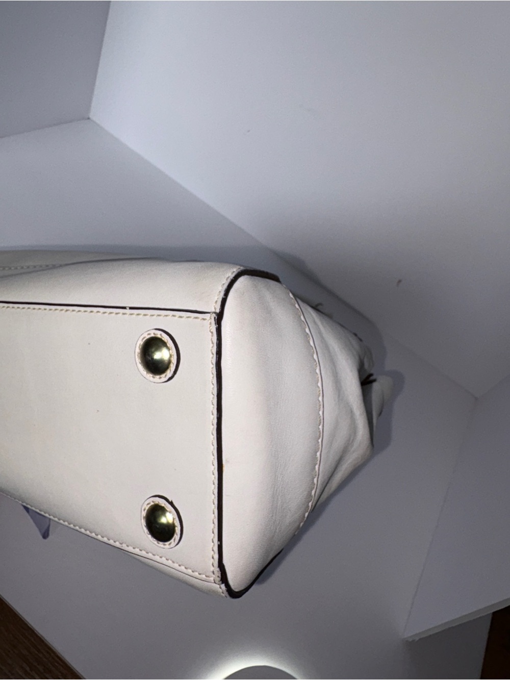 Coach White Leather Shoulder Bag with Lavender Bow - Picture 11 of 11